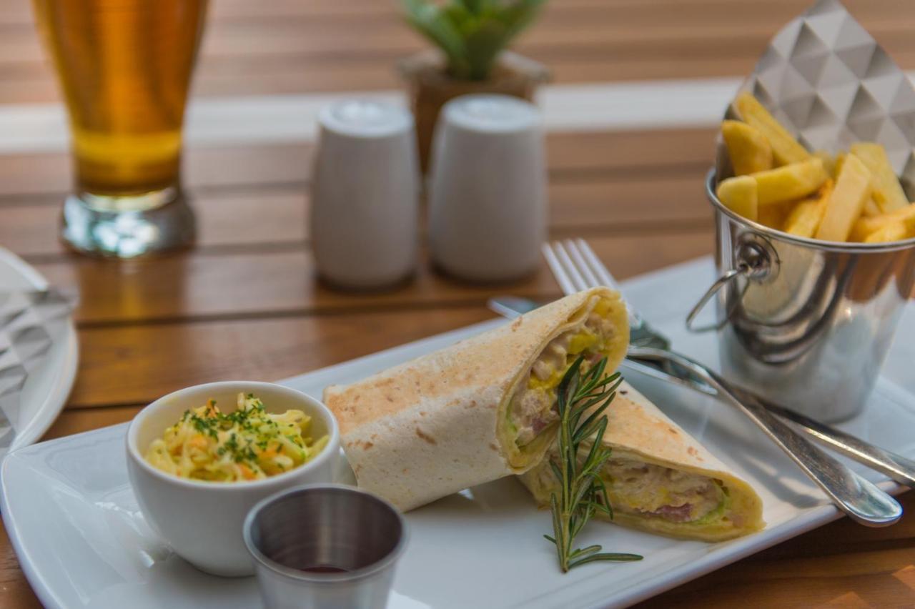 Garden Court Kitwe Hotel Екстериор снимка