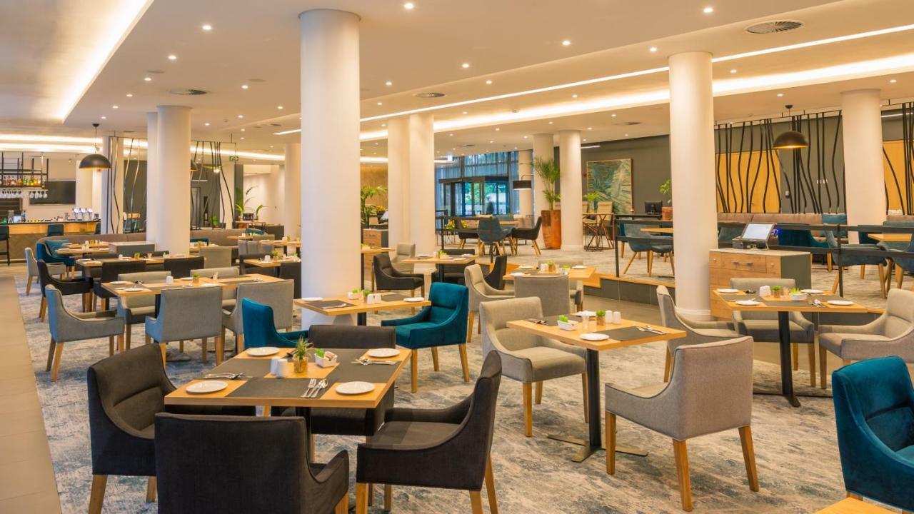 Garden Court Kitwe Hotel Екстериор снимка