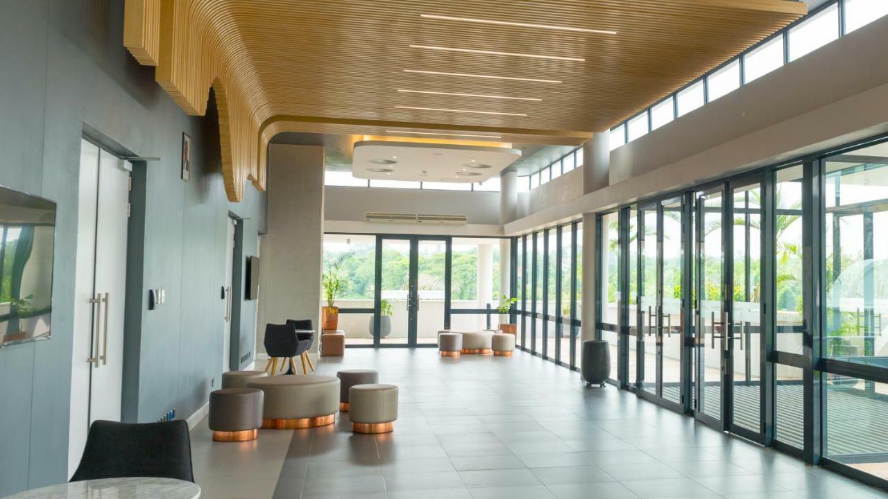 Garden Court Kitwe Hotel Екстериор снимка