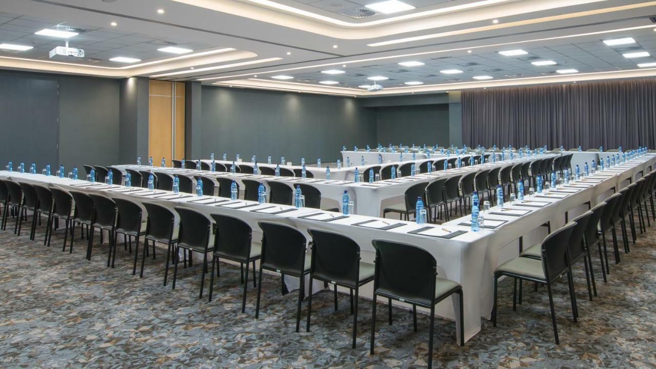 Garden Court Kitwe Hotel Екстериор снимка